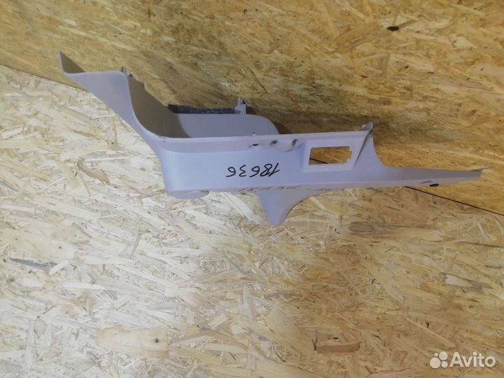 Обшивка стойки задняя правая Renault Sandero 2