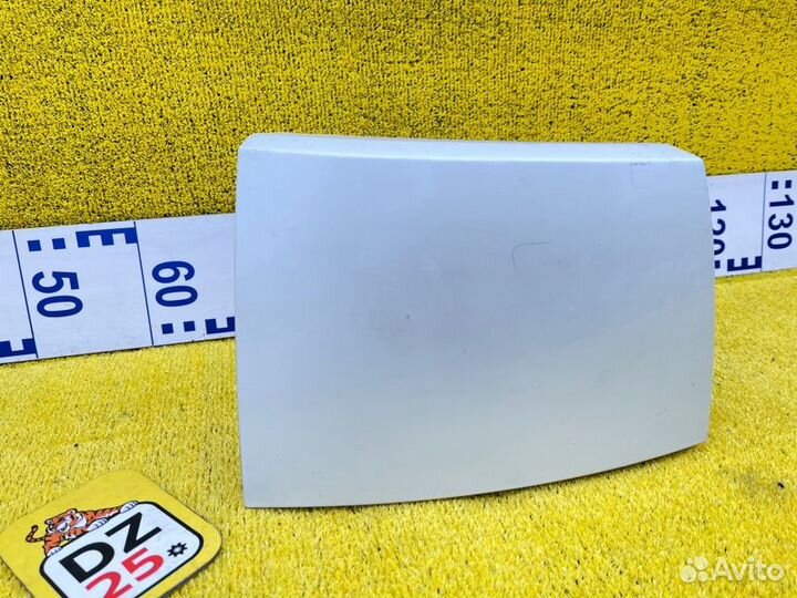 Планка под стоп задняя левая Infiniti Fx45/Fx35