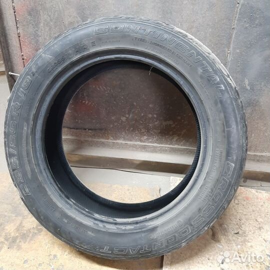 Continental ContiCrossContact UHP 225/55 R18 98E