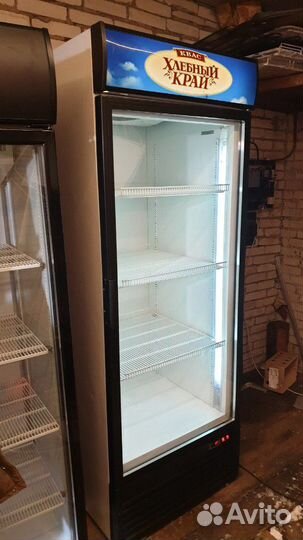 Холодильный шкаф Helkana