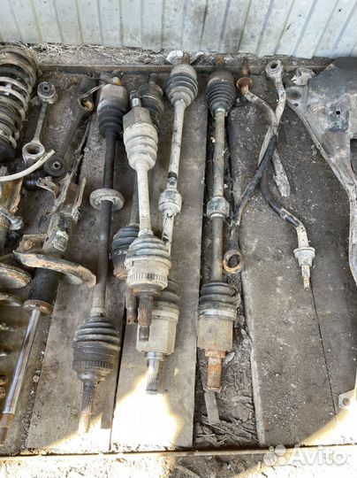 Киа рио 1,2,3 передние привода.полуоси