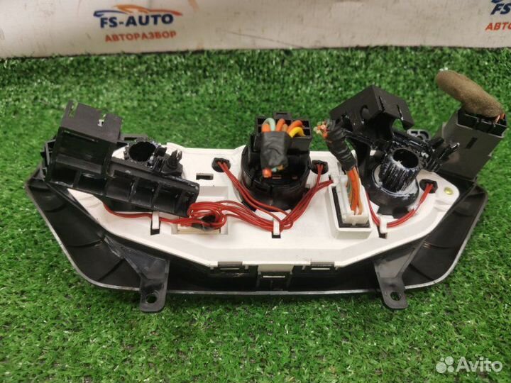 Блок управления отопителем Chevrolet Aveo Т255