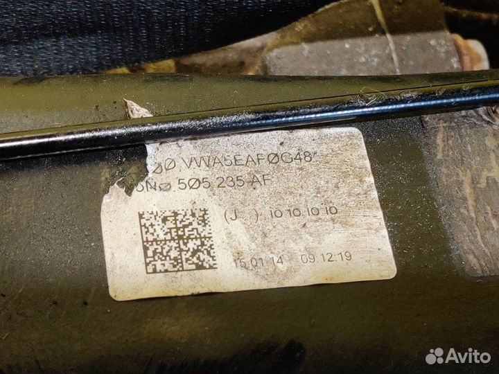 Балка подвески подрамник задняя Volkswagen Passat