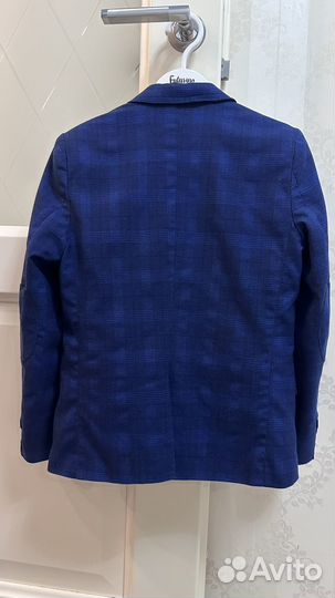 Костюм школьный