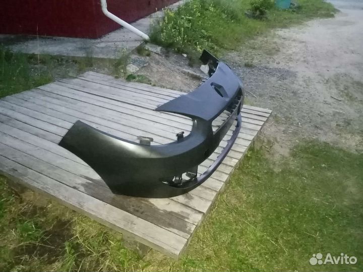 Бампер передний для Renault Fluence 2009-2017