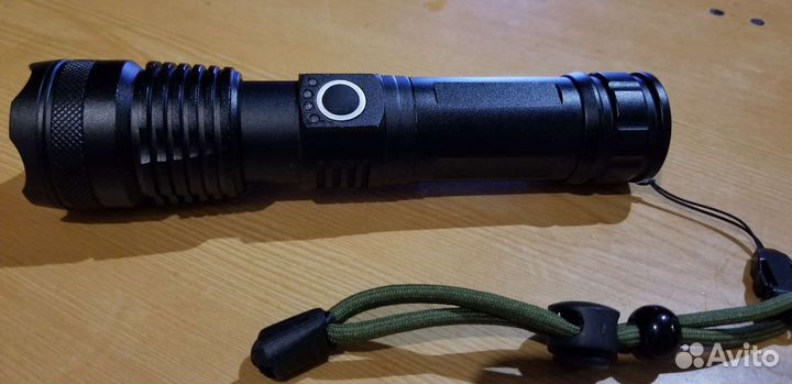 Фонарик светодиодный аккумуляторный
