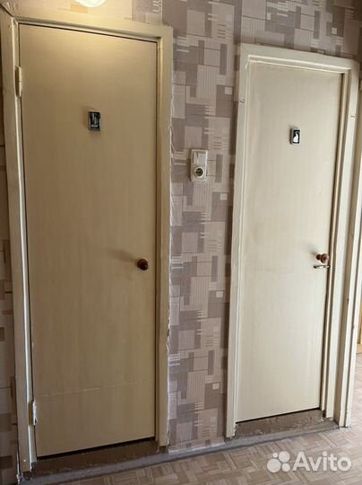 Двери межкомнатные с коробкой б/у