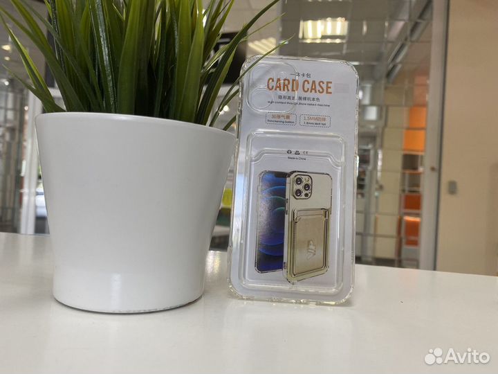 Чехол с карманом для карт iPhone