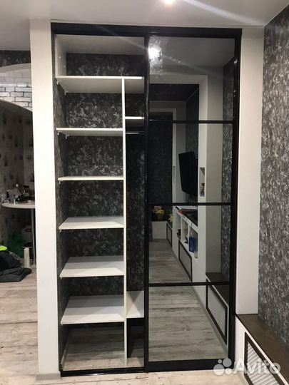 Встроенный шкаф