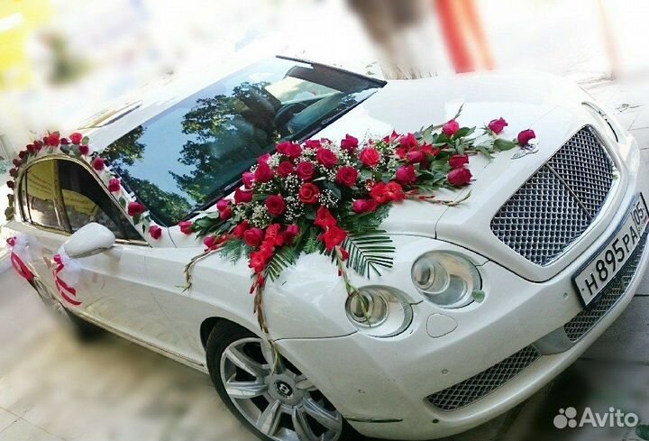 Декорации на свадебные машины