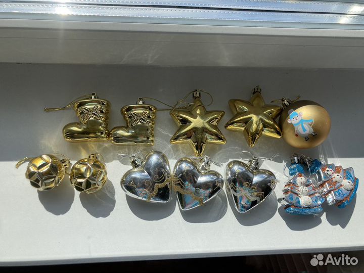 Новогодние игрушки