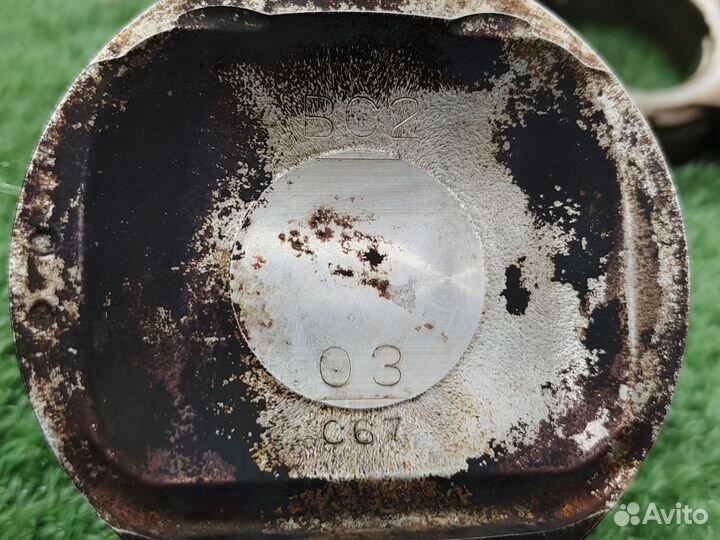 Поршень с шатуном Nissan Tiida C11