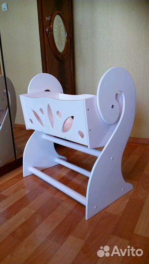 Кроватка для кукол дерево