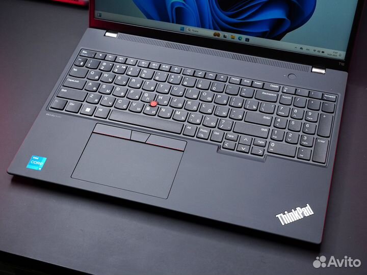 Изумительный Lenovo Thinkpad T16 Gen 2 / i5 1335U