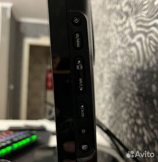 Монитор Philips