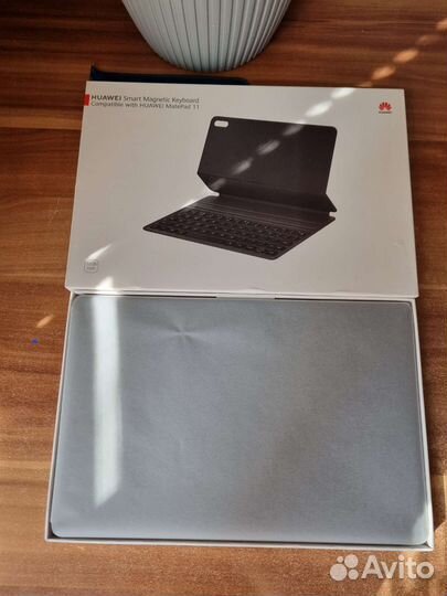 Чехол-Клавиатура Huawei Matepad 11