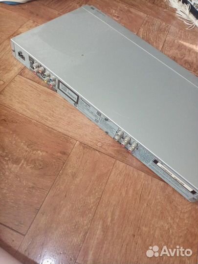 Видеомагнитофон