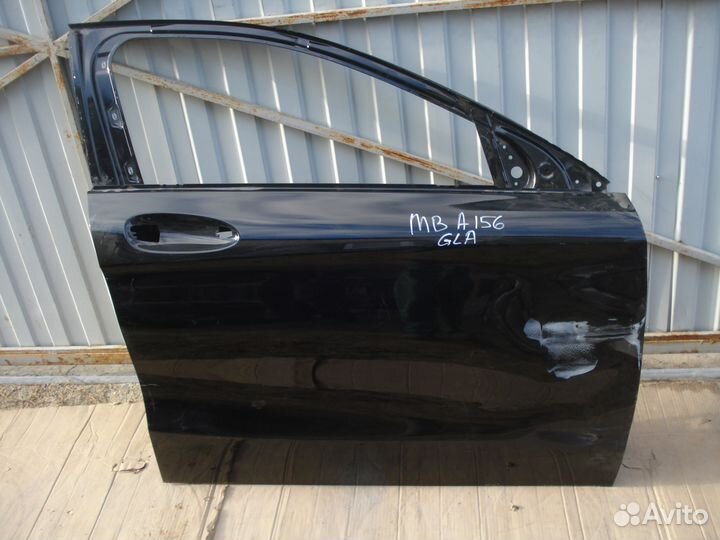 Дверь передняя правая Mercedes GLA class