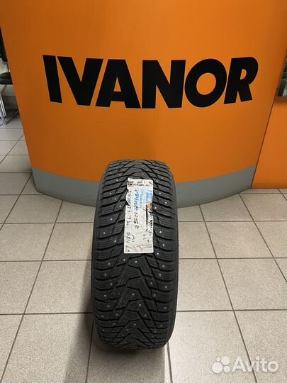 Hankook Winter i'Pike X W429A 235/55 R17