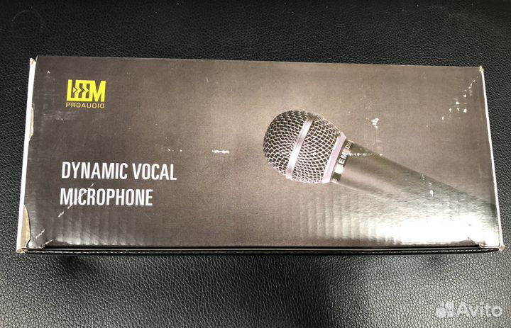 Микрофон для вокалистов проводной Leem
