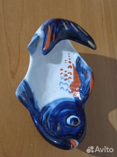 Рыбка, фарфор лфз