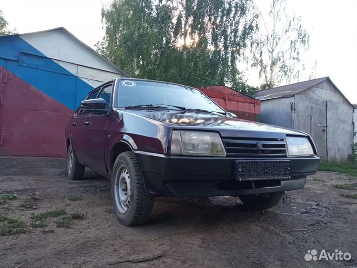 ВАЗ 21099 1.5 МТ, 1998, 278 000 км