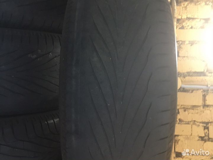 Goodyear Wrangler F1 WRL-2 2.25/60 R17