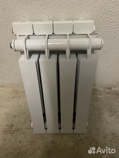 Батарея отопления биметаллическая