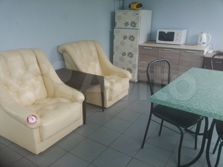 Комната 12 м² в 4-к., 2/2 эт.