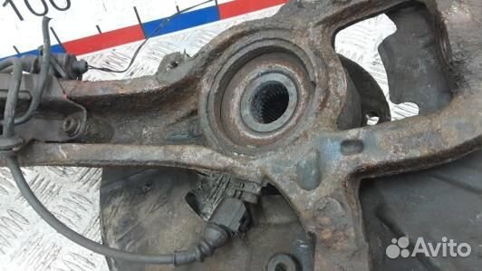 Ступица передняя правая volkswagen touareg 7L (7NT