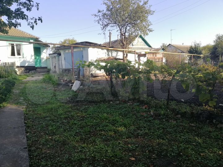 Дом 52 м² на участке 11 сот.