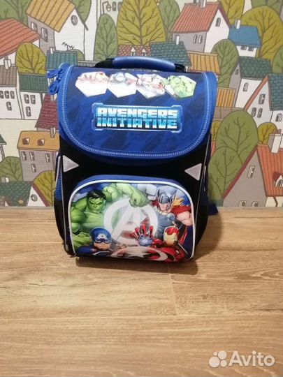 Рюкзак с героями мстителей (ранец школьный) новый