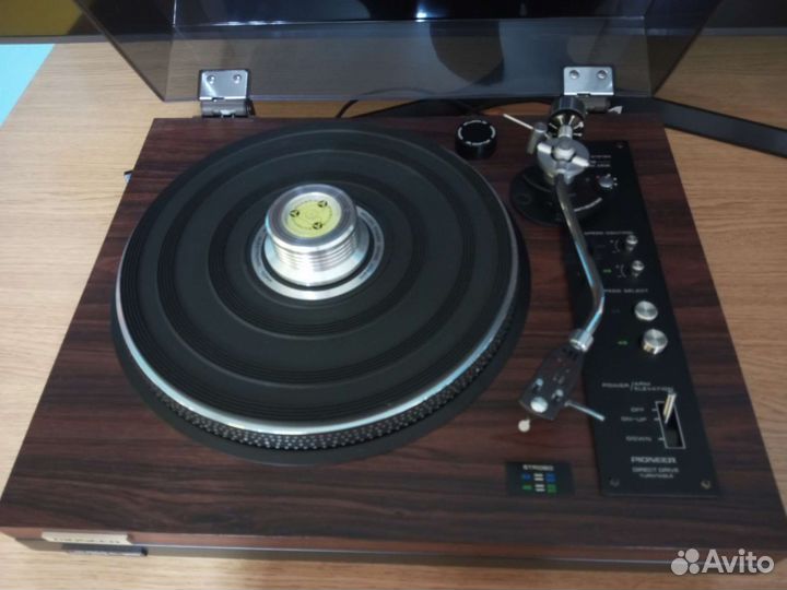 Проигрыватель винила pioneer pl- 1200