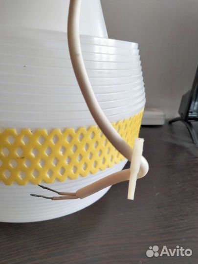 Подвесная лампа с плафоном