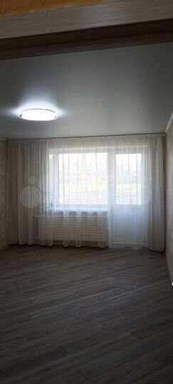 2-к. квартира, 50 м², 1/5 эт.