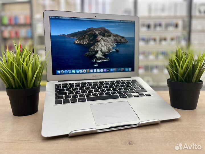 Ноутбук Apple MacBook Air 13 2012