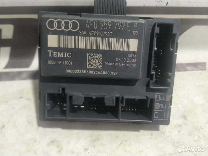 Блок управления дверьми передний правый Audi A6 C6