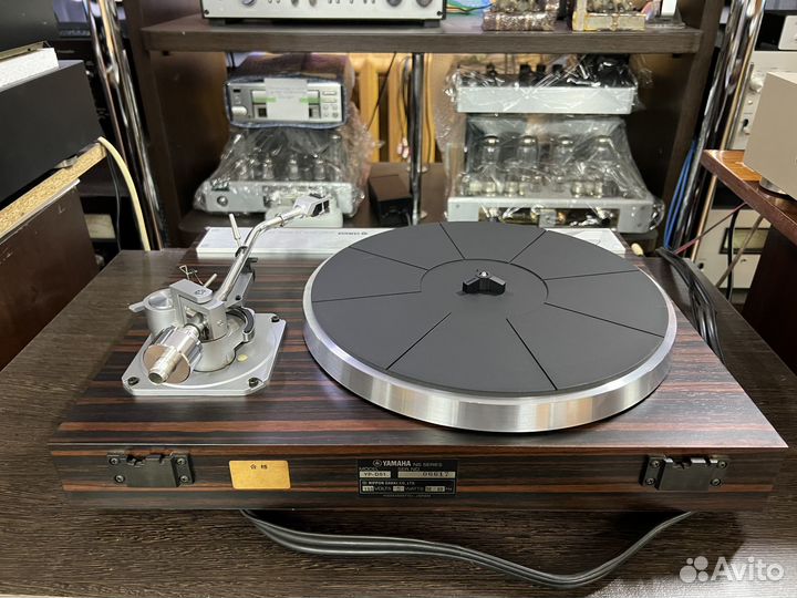 Проигрыватель винила Yamaha YP-D51