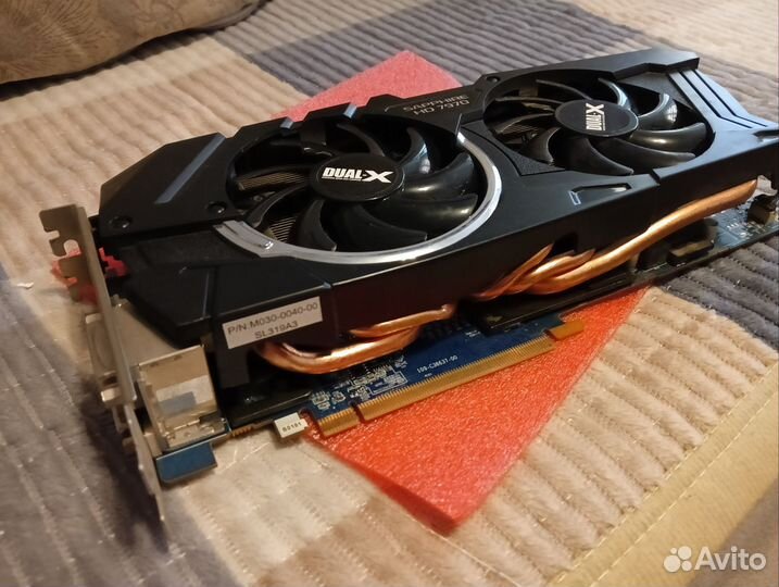 Видеокарта AMD radeon HD7970