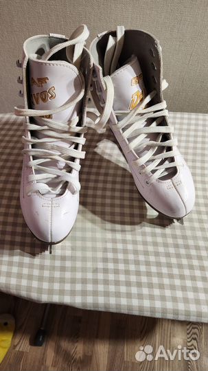 Коньки фигурные Graf Davos Gold