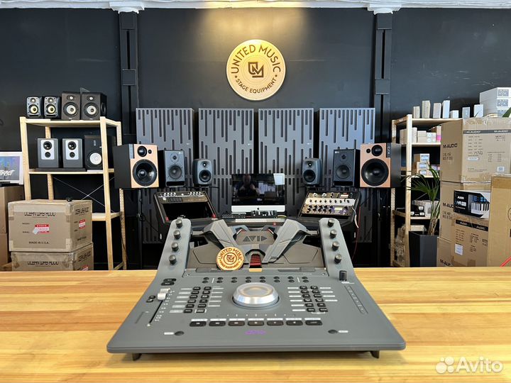 Avid Pro Tools Dock Control Surface