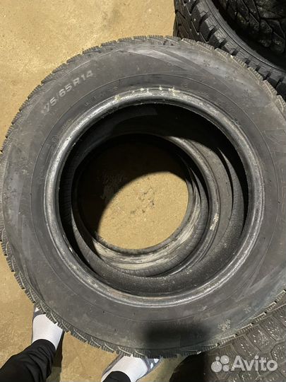 Viatti Vettore Inverno V-524 175/65 R14