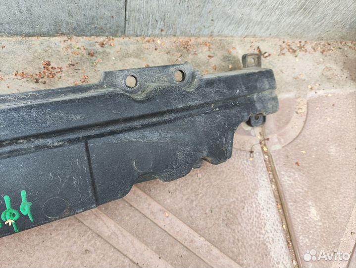 Усилитель бампера задний Hyundai Staria 1 2021-Нв