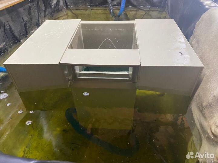 Мощнейший плавающий скиммер для пруда