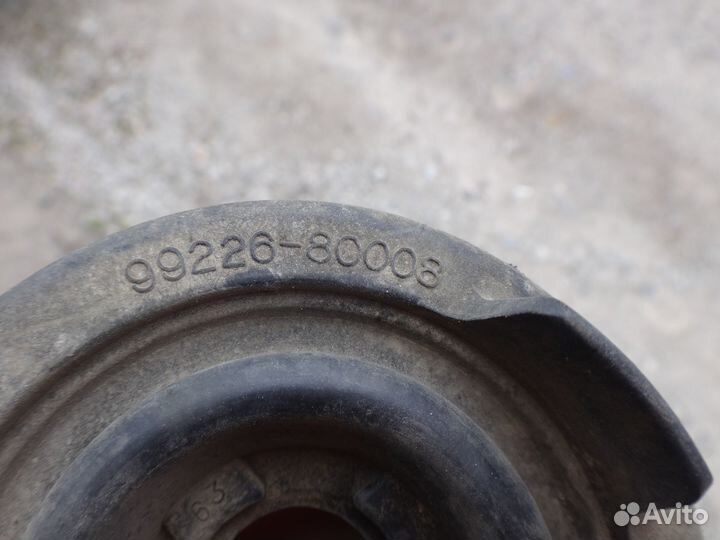 Фред спайк пыльник фары Honda Freed Spike 10-16