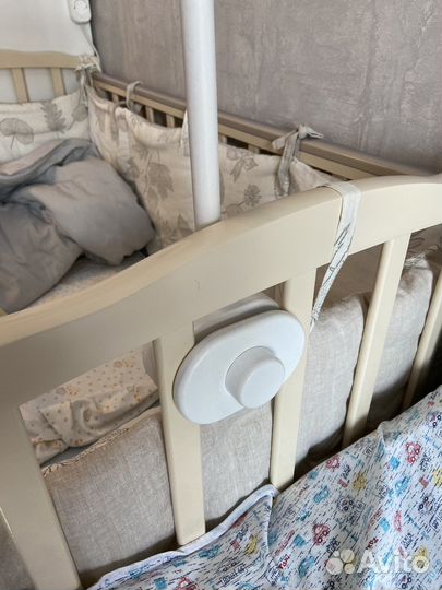 Детский мобиль в кроватку