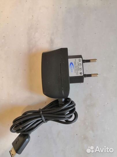 Зарядное устройство для старых телефонов Samsung