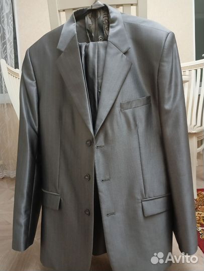 Мужской классический костюм