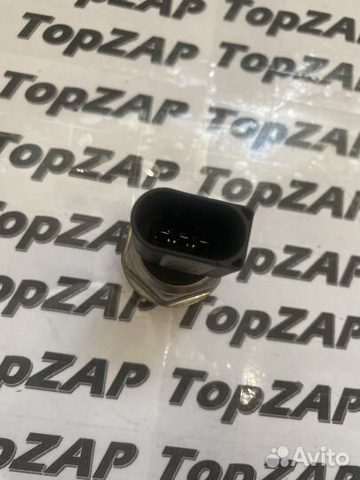 Датчик давления топлива Delphi 930725102A