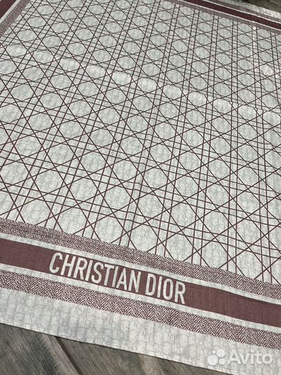 Шерстяной двухсторонний платок Dior